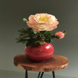 Hoa dat Mẫu đơn kem bình đỏ (1 hoa H30)