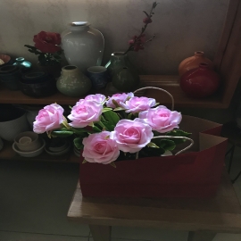 Hoa dat Hoa hồng túi giấy đỏ (2022)